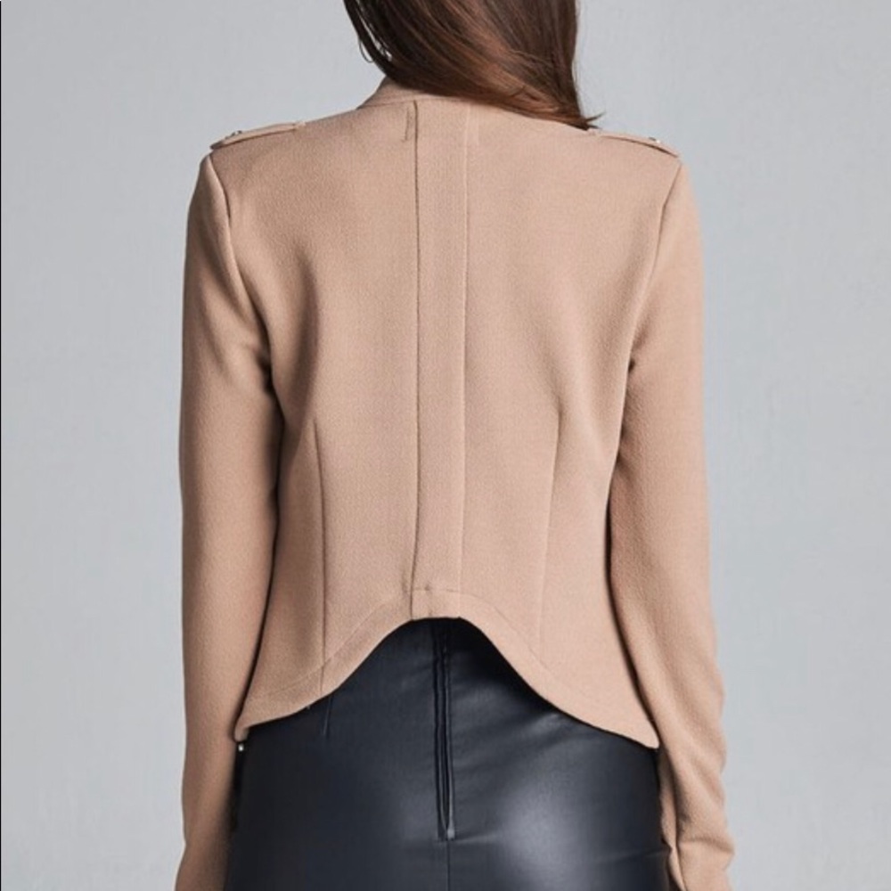 Jacket. - Picture 3 of 5